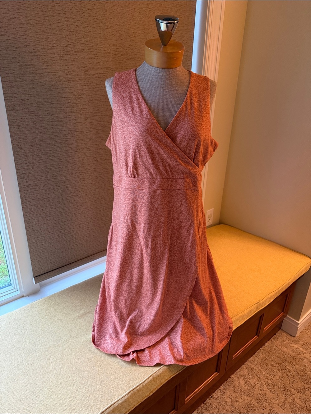 Royal Robbins Coral Sleeveless Wrap Dress
